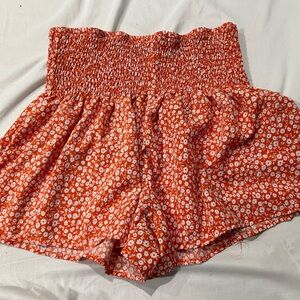 SHEIN floral print wide legged flowy shorts